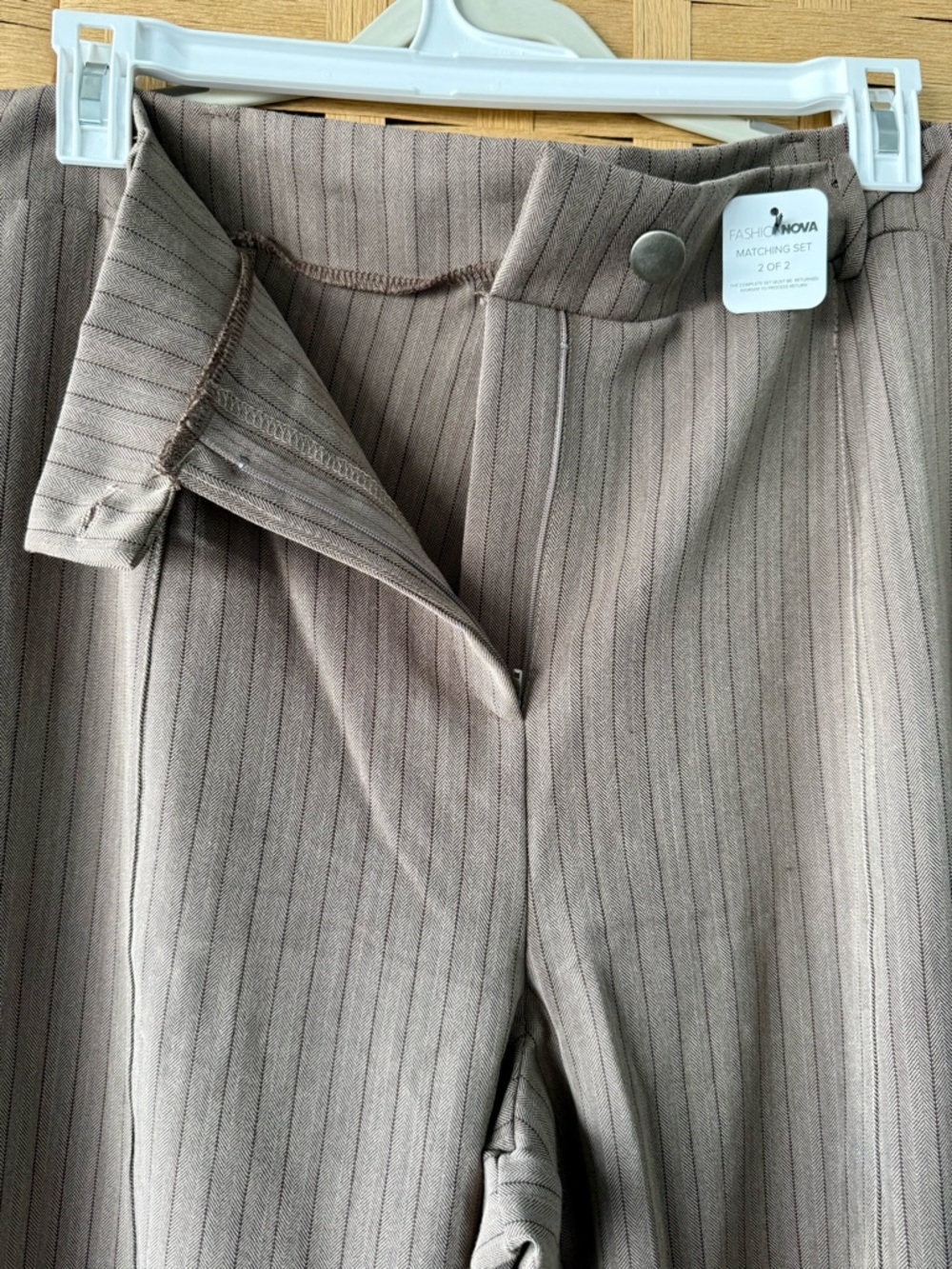 Fashion Nova Women’s 2 piece Taupe Pinstripe outfit